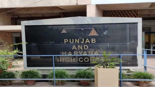 04_10_2024-punjab_and_haryana_high_court_court__23808692_9411700