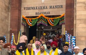 पूर्व सांसद सुशील रिंकू ने विश्वकर्मा मंदिर में मत्था टेका, कहा – पीएम विश्वकर्मा योजना से हुनरमंदों का जीवन हुआ बेहतर* –