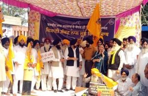 ਝੋਨੇ ਦੀ ਲਫਟਿੰਗ ਦੇ ਨਾਲ ਕਿਸਾਨਾਂ ਨੂੰ ਲੋੜ ਅਨੂਸਾਰ ਡੀ.ਏ.ਪੀ ਖਾਦ ਨਾ ਮਿਲੀ ਤਾਂ ਕਰਾਂਗੇ ਤਿੱਖਾ ਸੰਘਰਸ਼ – ਖੁਰਾਣਾ/ਚੰਦੀ