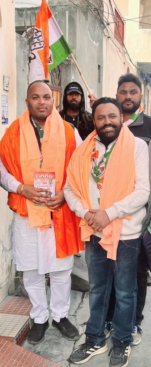 ਆਬਾਦਪੁਰਾ ਵਾਰਡ ਨੰਬਰ 34 ਜਲੰਧਰ ਵੈਸਟ ਤੋਂ ਸਾਬਕਾ ਕੌਂਸਲਰ ਸਰਦਾਰ ਸੁੱਚਾ ਸਿੰਘ (ਆਮ ਆਦਮੀ ਪਾਰਟੀ) ਨੇ ਅੱਜ ਕਾਂਗਰਸ ਪਾਰਟੀ ਵਿਚ ਘਰ ਵਾਪਸੀ ਕੀਤੀ