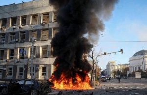 International News: ਰੂਸ ’ਚ ਹਵਾਈ ਫ਼ੌਜ ਦੇ ਅੱਡੇ ’ਤੇ Ukraine ਦਾ ਵੱਡਾ ਹਮਲਾ, ਪਰਮਾਣੂ ਹਮਲੇ ’ਚ ਸਮਰੱਥ 40 ਜਹਾਜ਼ਾਂ ਨੂੰ ਬਣਾਇਆ ਨਿਸ਼ਾਨਾ