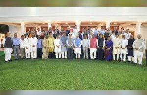 AAP MP Ashok Mittal ਦੀ PM ਮੋਦੀ ਨਾਲ ਮੁਲਾਕਾਤ, ਕਿਹਾ- ਅੱਤਵਾਦ ਵਿਰੁੱਧ ਦੇਸ਼ ਦਾ ਪੱਖ ਰੱਖਣ ਦਿੱਤਾ, ਮੇਰੇ ਲਈ ਮਾਣ ਵਾਲੀ ਗੱਲ