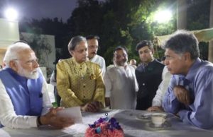 ਪ੍ਰਧਾਨ ਮੰਤਰੀ ਮੋਦੀ ਨਾਲ ਚੰਡੀਗੜ੍ਹ ਦੇ ਸੰਸਦ ਮੈਂਬਰ ਮਨੀਸ਼ ਤਿਵਾੜੀ ਨੇ ਕੀਤੀ ਮੁਲਾਕਾਤ: ਕਿਹਾ- ਅੱਤਵਾਦ ਸਾਡੀ ਹੋਂਦ ਲਈ ਇੱਕ ਗੰਭੀਰ ਚੁਣੌਤੀ