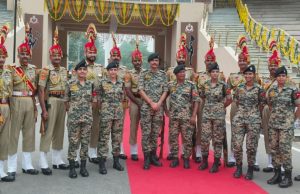 ਆਜ਼ਾਦੀ ਦੇ ਜਸ਼ਨ ‘ਚ ਡੁੱਬਿਆ ਅਟਾਰੀ ਬਾਰਡਰ, ਸਰਹੱਦ ਦੇ ਲਹਿਰਾਇਆ ਤਿਰੰਗਾ, ਆਪ੍ਰੇਸ਼ਨ ਸਿੰਦੂਰ ਦੀ ਯਾਦ ਕੀਤੀ ਤਾਜ਼ਾ