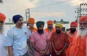 ਭੱਜੀ ਨੇ ਹੜ੍ਹ ਪੀੜਤਾਂ ਦੇ ਉੱਚੇ ਹੌਸਲੇ ਨੂੰ ਕੀਤਾ ਸਲਾਮ, ਸੀਚੇਵਾਲ ਬੋਲੇ- ਸੇਵਾ ਕਰਨਾ ਮਨੁੱਖਤਾ ਦਾ ਸੱਚਾ ਧਰਮ