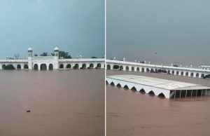 ਹੜ੍ਹ ਦੀ ਲਪੇਟ ‘ਚ ਸ੍ਰੀ ਕਰਤਾਰਪੁਰ ਸਾਹਿਬ, ਕਈ-ਕਈ ਫੁੱਟ ਤੱਕ ਪਾਣੀ ‘ਚ ਡੁੱਬਿਆ ਗੁਰੂ ਘਰ