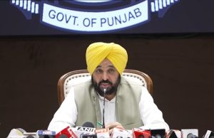 ਪੰਜਾਬ ‘ਚ ਕੱਲ੍ਹ ਤੋਂ ਸ਼ੁਰੂ ਹੋਵੇਗੀ ‘ਮੁੱਖ ਮੰਤਰੀ ਸਿਹਤ ਬੀਮਾ ਯੋਜਨਾ’, ਹਰ ਜ਼ਿਲ੍ਹੇ ‘ਚ ਲੱਗਣਗੇ 128 ਕੈਂਪ