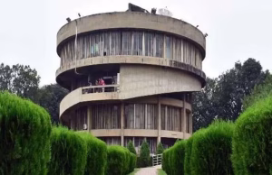 ਸ਼ਹੀਦੀ ਪੁਰਬ ਨੂੰ ਲੈ ਕੇ Panjab University ‘ਚ ਵਿਵਾਦ, Seminar ਨੂੰ ਲੈ ਕੇ ਪ੍ਰਸ਼ਾਸਨ ਤੇ Students ਆਹਮੋ-ਸਾਹਮਣੇ