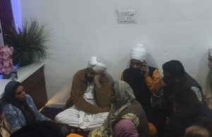 Punjab Police ਦੇ ਮੁਲਾਜ਼ਮ ਲਾਸ਼ ਨਾਲ ਚਾਹ ਪੀਂਦੇ ਰਹੇ…Jalandhar ਮਾਮਲੇ ‘ਚ ਸਾਂਸਦ ਚੰਨੀ ਦੇ ਇਲਜ਼ਾਮ