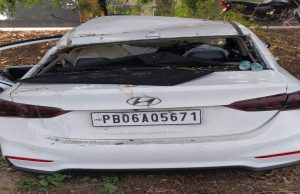 ਗੁਰਦਾਸਪੁਰ ‘ਚ ਦਿਲ ਕੰਬਾਊ ਹਾਦਸਾ ! ਤੇਜ਼ ਰਫ਼ਤਾਰ ਕਾਰ ਸੜਕ ਕਿਨਾਰੇ ਦਰੱਖ਼ਤ ‘ਚ ਵੱਜੀ, ਦਾਦੀ-ਪੋਤੇ ਦੀ ਮੌਤ