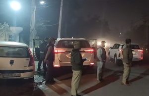 Amritsar: ਨਵੇਂ ਸਾਲ ਦੇ ਜਸ਼ਨਾਂ ਨੂੰ ਲੈ ਕੇ ਸਖ਼ਤ ਸੁਰੱਖਿਆ ਪ੍ਰਬੰਧ, ਪੂਰੇ ਸ਼ਹਿਰ ‘ਚ ਲਗਾਏ ਗਏ ਸਪੈਸ਼ਲ ਨਾਕੇ