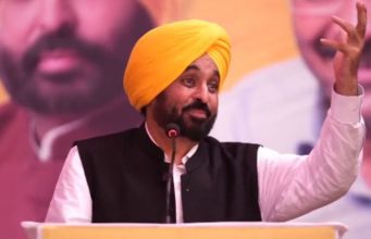 Jalandhar Central ‘ਚ ਕਾਂਗਰਸ ਨੂੰ ਵੱਡਾ ਝਟਕਾ, ਕੌਂਸਲਰ ਪਰਮਜੀਤ ਕੌਰ ਆਮ ਆਦਮੀ ਪਾਰਟੀ ਚ ਸ਼ਾਮਲ