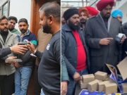 ਮੁੱਖ ਮੰਤਰੀ ਸਿਹਤ ਯੋਜਨਾ: AAP ਆਗੂਆਂ ਨੇ ਵਲੰਟੀਅਰਾਂ ਨੂੰ ਵੰਡੀਆਂ ਮਸ਼ੀਨਾਂ, ਬਣਨਗੇ ਮੁਫ਼ਤ ਹੈਲਥ ਕਾਰਡ