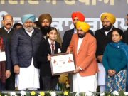 Jalandhar: CM ਭਗਵੰਤ ਮਾਨ ਨੇ SC ਵਿਦਿਆਰਥੀਆਂ ਨੂੰ ਵੰਡੀ 271 ਕਰੋੜ ਰੁਪਏ ਦੀ ਪੋਸਟ ਮੈਟ੍ਰਿਕ ਸਕਾਲਰਸ਼ਿਪ