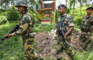 ਸਾਂਬਾ ‘ਚ BSF ਨੂੰ ਮਿਲੀ ਵੱਡੀ ਸਫ਼ਲਤਾ, ਸਰਹੱਦ ਪਾਰ ਕਰ ਰਿਹਾ ਪਾਕਿਸਤਾਨੀ ਘੁਸਪੈਠੀਆ ਕੀਤਾ ਕਾਬੂ