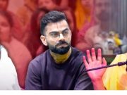 IPL ਦੌਰਾਨ ਪ੍ਰੇਮਾਨੰਦ ਮਹਾਰਾਜ ਨੂੰ ਮਿਲਣ ਪਹੁੰਚੇ ਵਿਰਾਟ-ਅਨੁਸ਼ਕਾ, ਆਮ ਲੋਕਾਂ ਨਾਲ ਬੈਠ ਕੇ ਸੁਣਿਆ ਪ੍ਰਵਚਨ