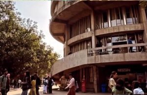 Panjab University ਤੇ Chandigarh ਡੀਸੀ ਦਫ਼ਤਰ ਨੂੰ ਬੰਬ ਨਾਲ ਉਡਾਉਣ ਦੀ ਧਮਕੀ, ਵਧਾਈ ਗਈ ਸੁਰੱਖਿਆ