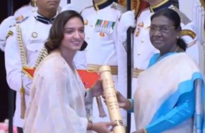 Padma Awards: ਪਦਮ ਪੁਰਸਕਾਰਾਂ ਨਾਲ ਚਮਕਿਆ ਖੇਡ ਜਗਤ, Harmanpreet ਨੂੰ ਮਿਲਿਆ ਪਦਮ ਸ਼੍ਰੀ; ਰਾਸ਼ਟਰਪਤੀ ਮੁਰਮੂ ਨੇ ਕੀਤਾ ਸਨਮਾਨਿਤ