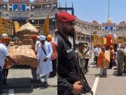 Attari Border ਤੋਂ ਪਾਕਿਸਤਾਨ ਨੂੰ ਸੌਂਪੀ ਗਈ ਪਾਲਕੀ ਸਾਹਿਬ, ਨਨਕਾਣਾ ਸਾਹਿਬ ਹੋਵੇਗੀ ਸੁਸ਼ੋਭਿਤ