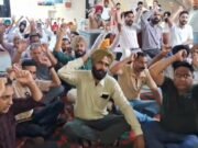 Gurdaspur: BLO ਅਧਿਆਪਕ ਨਾਲ ਦੁਰਵਿਹਾਰ ਦਾ ਇਲਜ਼ਾਮ, ਅਧਿਆਪਕ ਯੂਨੀਅਨ ਵੱਲੋਂ SDM ਦਫ਼ਤਰ ਬਾਹਰ ਧਰਨਾ