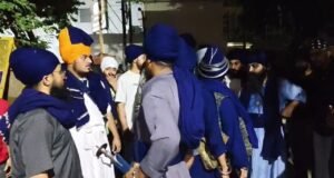 Jalandhar : ਗੁਰਦੁਆਰਾ ਕਲਗੀਧਰ ਸਾਹਿਬ ਬਾਹਰ ਕੂੜਾ ਸੁੱਟਣ ਨੂੰ ਲੈ ਕੇ ਝੜਪ, ਪੁਲਿਸ ਕਾਰਵਾਈ ਖ਼ਿਲਾਫ਼ ਸਿੱਖ ਜਥੇਬੰਦੀਆਂ ਦਾ ਧਰਨਾ